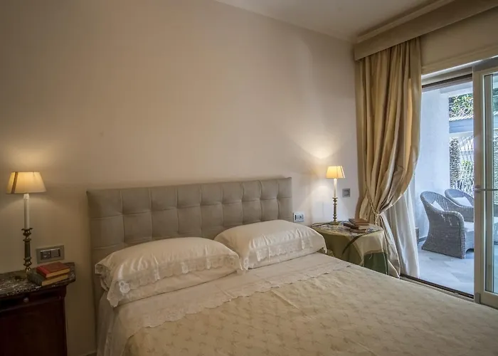 Terrazza Di לינה וארוחת בוקר סורנטו