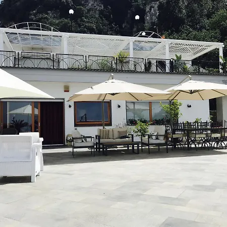 ベッド・アンド・ブレックファスト Terrazza Di *