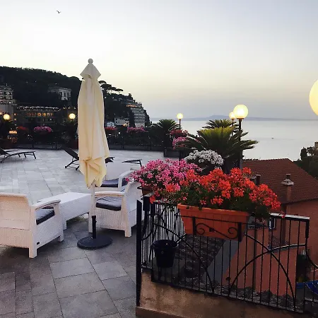 Terrazza Di Alojamento de Acomodação e Pequeno-almoço